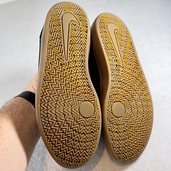 Sneakers Nike Men's 6 SB Check Solar Low Top 705265-003 Black w/ Gum Sole - Picture 5 of 12